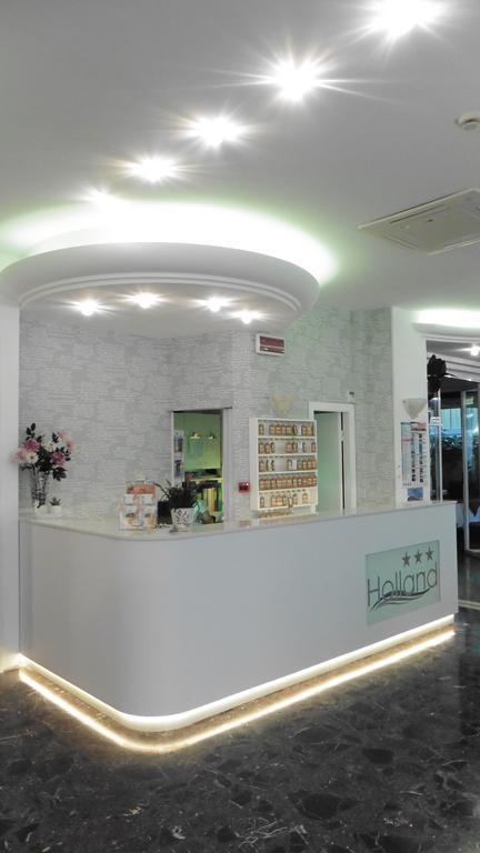 Hotel Holland Римини Екстериор снимка